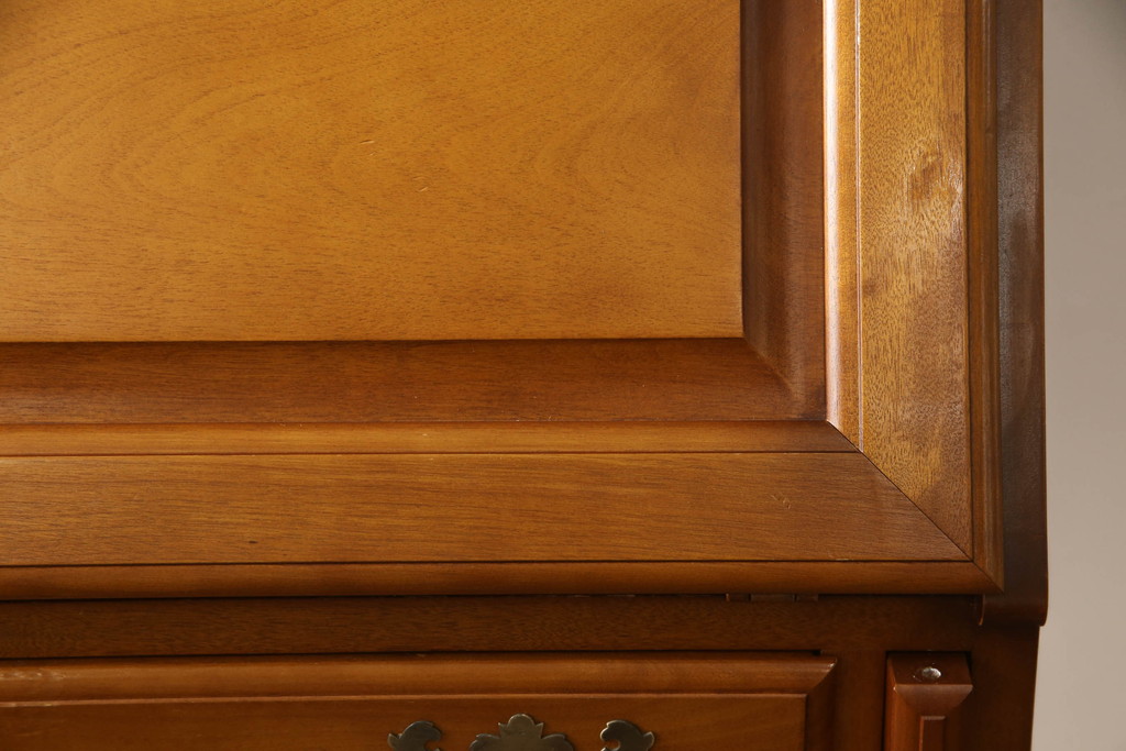 中古　横浜クラシック家具　ダニエル(Daniel)　艶のある木肌と品のある佇まいが美しいビューローブックシェルフ(ブックケース、ライティングビューロー、飾り棚、収納棚、本棚、デスク、在宅ワーク、在宅用)(R-070912)