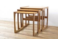 レトロ家具　昭和レトロ　ケヤキ材　プレーンな木味が魅力の折り畳み式座卓(角ちゃぶ台、ローテーブル)