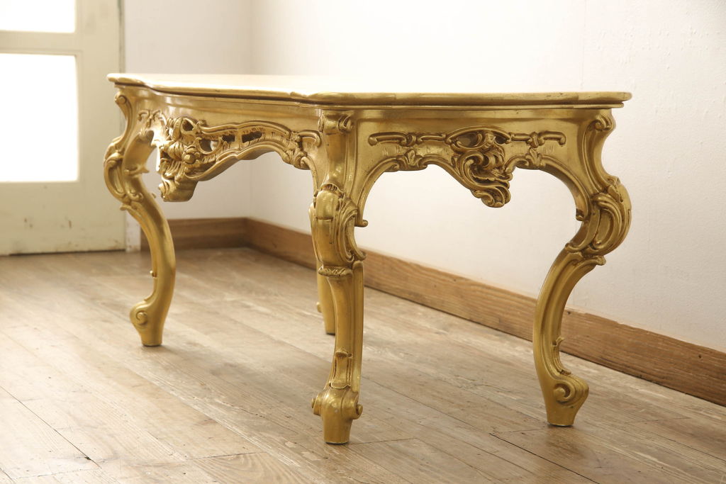 イタリアビンテージ　SILIK(シリック)　ハンドペイント・ゴールド　ロココ調の贅沢なセンターテーブル(ローテーブル、ソファテーブル、ヴィンテージ)(定価約32万円)(R-056673)