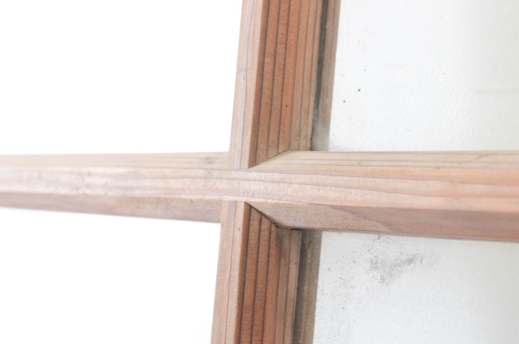アンティーク建具　経年を感じさせる木味が魅力のガラス戸1枚(引き戸)(R-064910)