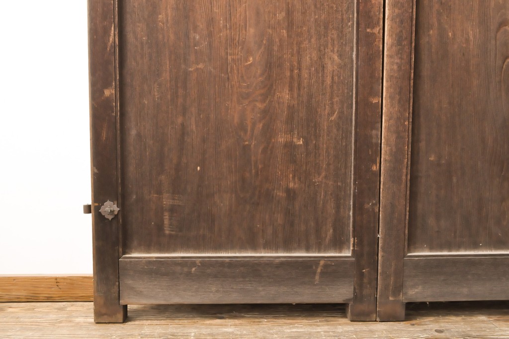 アンティーク建具　和製アンティーク　大正期　総ケヤキ材　味わい深い風合いが魅力的な門扉1対(蔵戸、玄関戸)(R-054515)