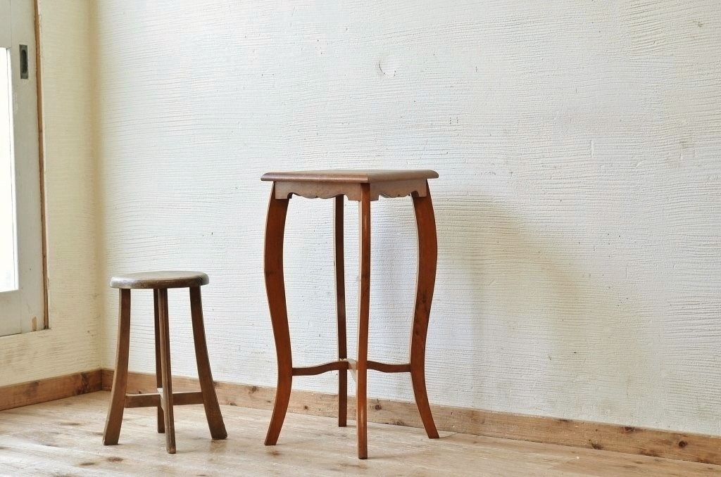 アンティーク家具 可愛いデザイン!アンティーク猫脚花台 ラフジュ工房