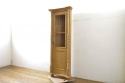 アンティーク家具　薄型で小ぶりなアンティークペイント収納棚(戸棚)