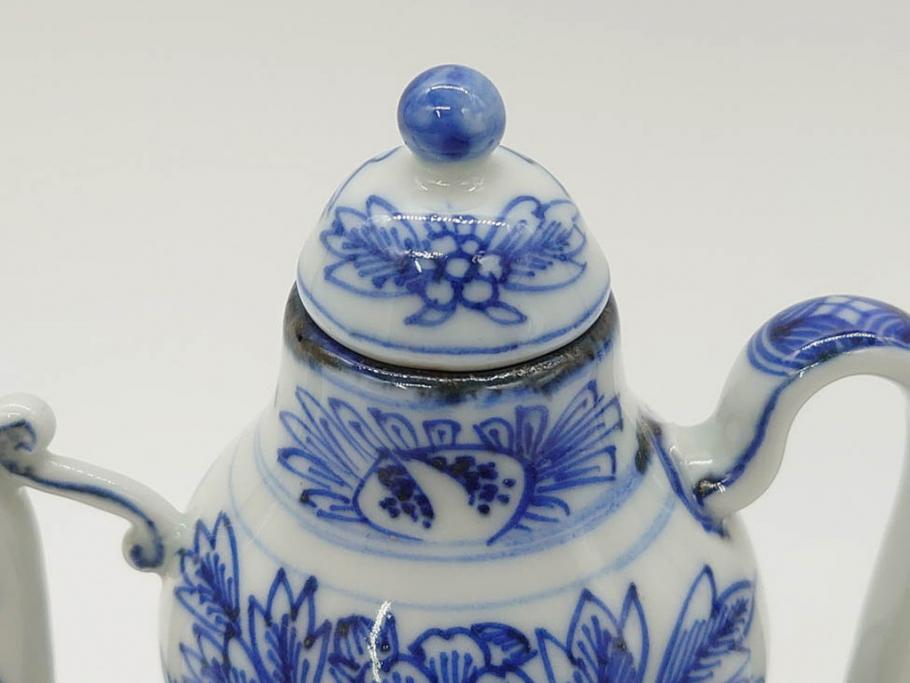 中国　青花　人物図　繊細な意匠にこだわりを感じる執壺(茶壺、しょうゆ差し、醤油瓶、水差し、注子、水注、茶道具)(R-073187)