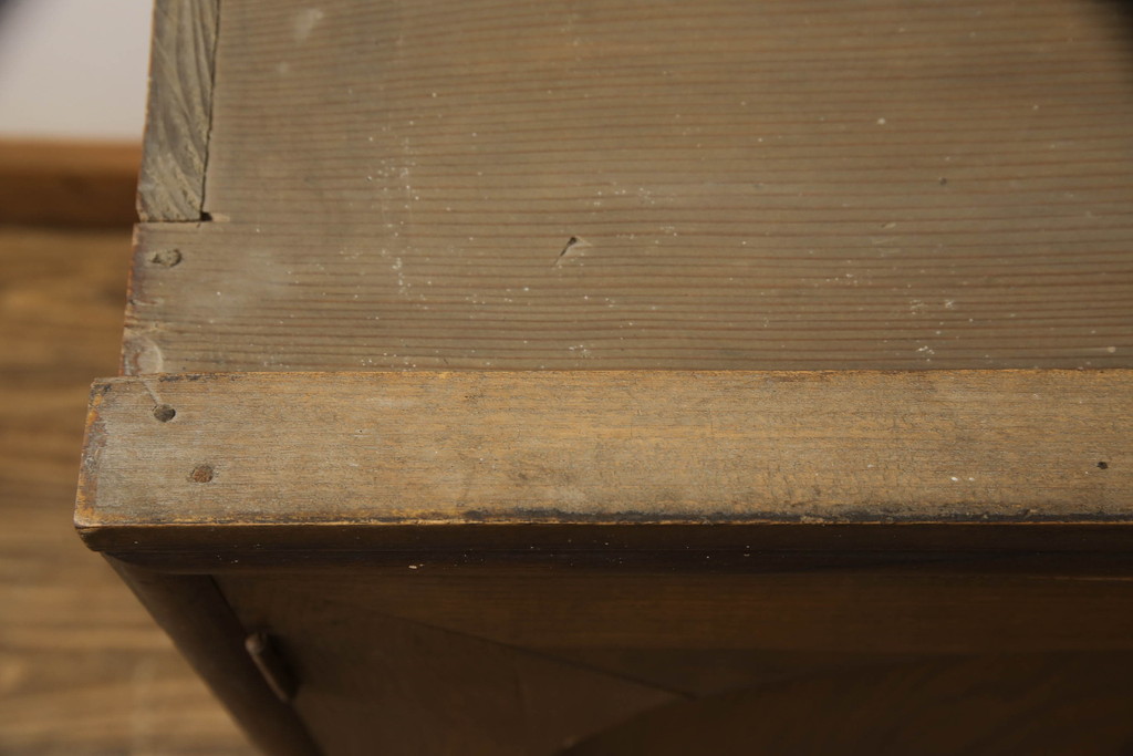 和製アンティーク　大正ロマン　前面欅(ケヤキ)材　丸窓デザインが特徴的なローボード(テレビボード、サイドボード、テレビ台、リビングボード)(R-064350)