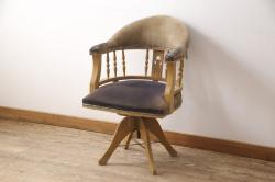 中古　DREXEL HERITAGE(ドレクセルヘリテイジ)　くつろぎの時間を演出するアームチェア(椅子、イス、ダイニングチェア)(R-062713)