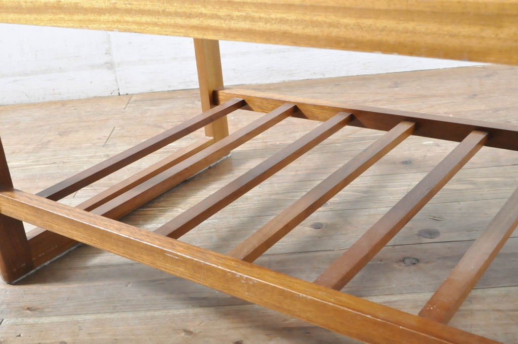 イギリスビンテージ　チーク材　タイルトップがお洒落なローテーブル(センターテーブル、リビングテーブル、ヴィンテージ、英国)(R-065589)