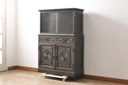中古　輸入家具　イギリス　高級品　豪華な意匠が目を引くテレビボード(テレビ台、サイドボード、ローボード)(R-042291)