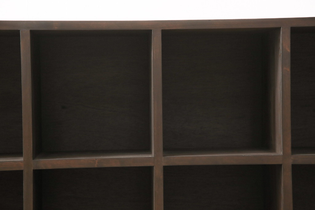ラフジュ工房オリジナル　見せる収納でインテリアをさらに盛り上げるマス目棚(ロッカー、収納棚、本棚、飾り棚、オープンラック)(R-055091)