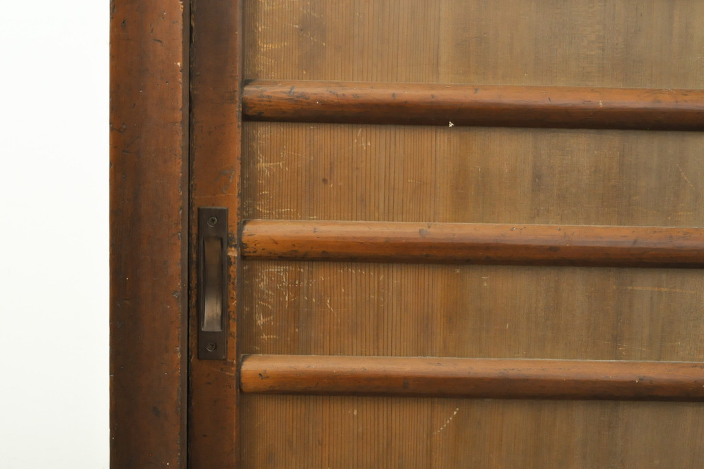 和製アンティーク　昭和初期　横桟引き戸が魅力!レトロな佇まいの三尺水屋箪笥サイドキャビネット(食器棚、収納棚、戸棚、サイドボード)(R-059355)