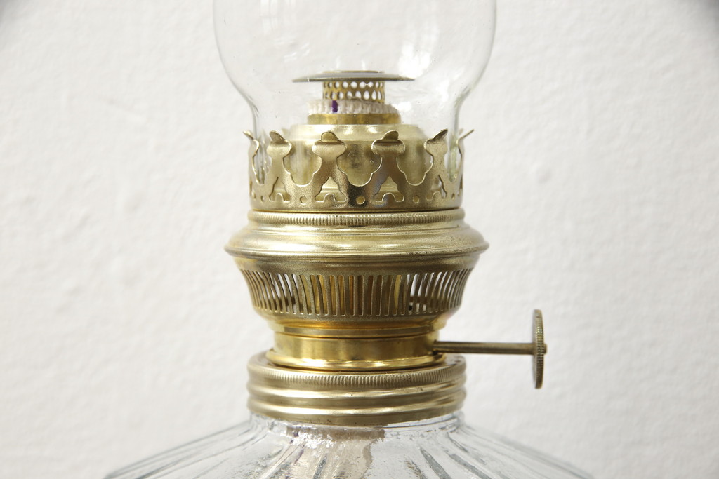和製アンティーク　デッドストック品　巻芯14番　レトロな佇まいがお洒落な空間づくりに活躍するオイルランプ(灯油ランプ、卓上ランプ)(R-059656)