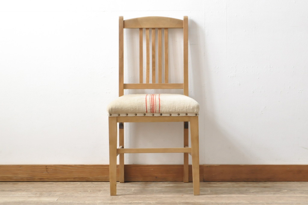 和製アンティーク　ナチュラルなお部屋づくりに取り入れたいダイニングチェア(椅子、イス)(R-055205)