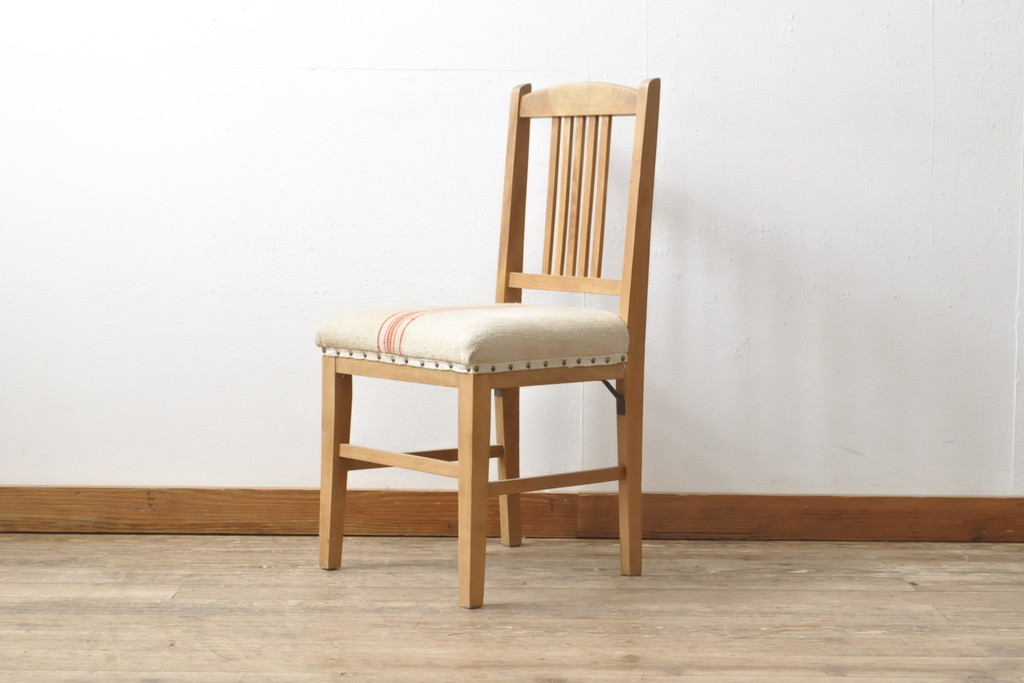和製アンティーク　ナチュラルなお部屋づくりに取り入れたいダイニングチェア(椅子、イス)(R-055205)