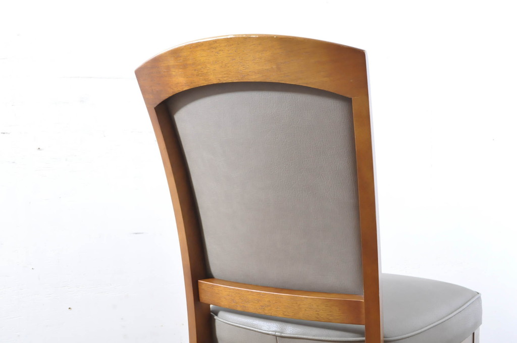 中古　maruni(マルニ木工)　地中海シリーズ　上品な佇まいが魅力のダイニングチェア(椅子、イス)(定価約9万円)(R-065636)