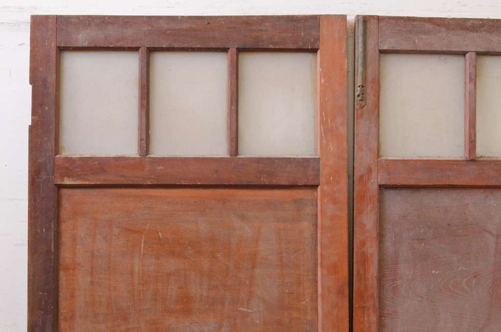 アンティーク建具　大正ロマン 鏡板　欅(ケヤキ)材　古い洋館の親子ドア1対2枚セット (両開きドア、木製扉、玄関ドア)(R-071105)