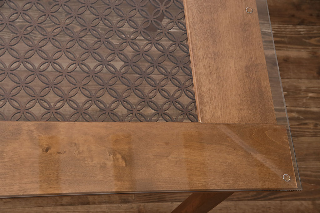 【オーダー注文・受注生産商品】ラフジュ工房オリジナル　ガラス天板付き　上品な和を演出する、七宝文様の組子が美しいダイニングテーブル(4人掛け)