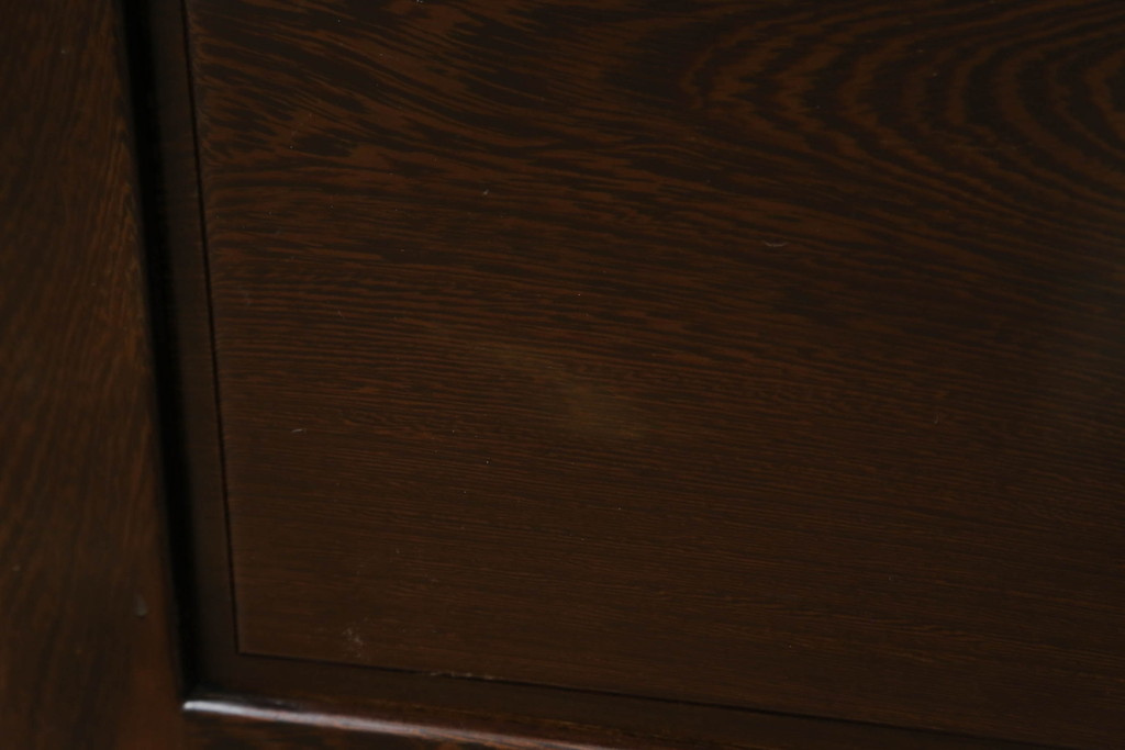中古　鉄刀木(タガヤサン)　キャスター付き　美しい杢目が目を惹く収納付き板座チェア4脚セット(ダイニングチェア、回転チェア、椅子、イス)(R-073329)