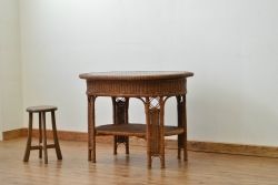 アンティーク　おしゃれなラタンカフェテーブル(藤家具・レトロ)(コーヒーテーブル、サイドテーブル、センターテーブル)