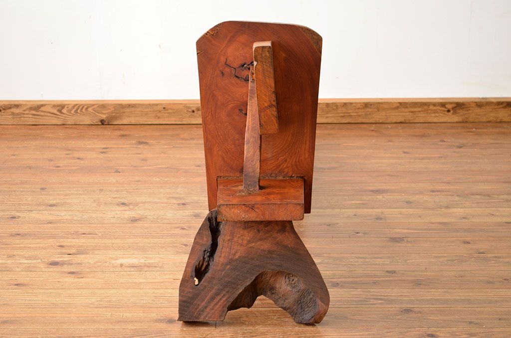 中古　総欅!玉杢重厚な無垢材の椅子(イス)