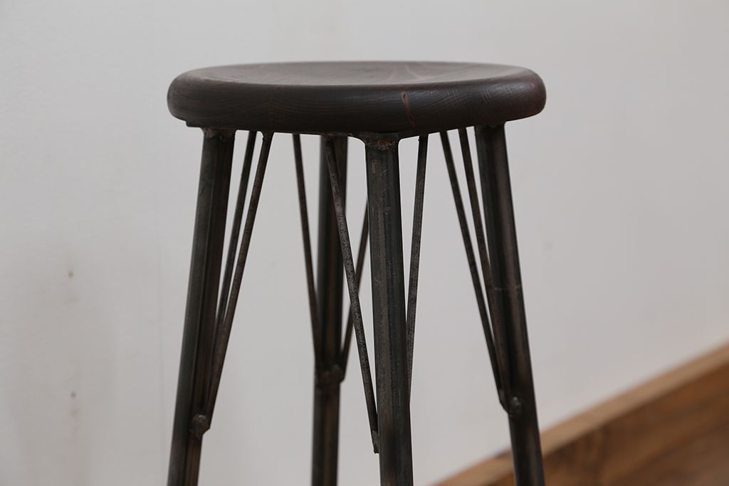 アンティーク家具　オリジナル　アイアンハイスツール 1脚(丸椅子)インダストリアアル工業系(11)