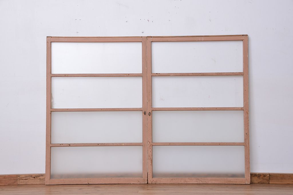 アンティーク ペンキの剥げたシンプルなガラス戸 2枚セット(1)(窓・引き戸)