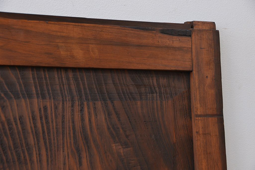 古民具・骨董　杢目の素晴らしい古い杉材一枚板引き戸4枚セット(板戸)(2)