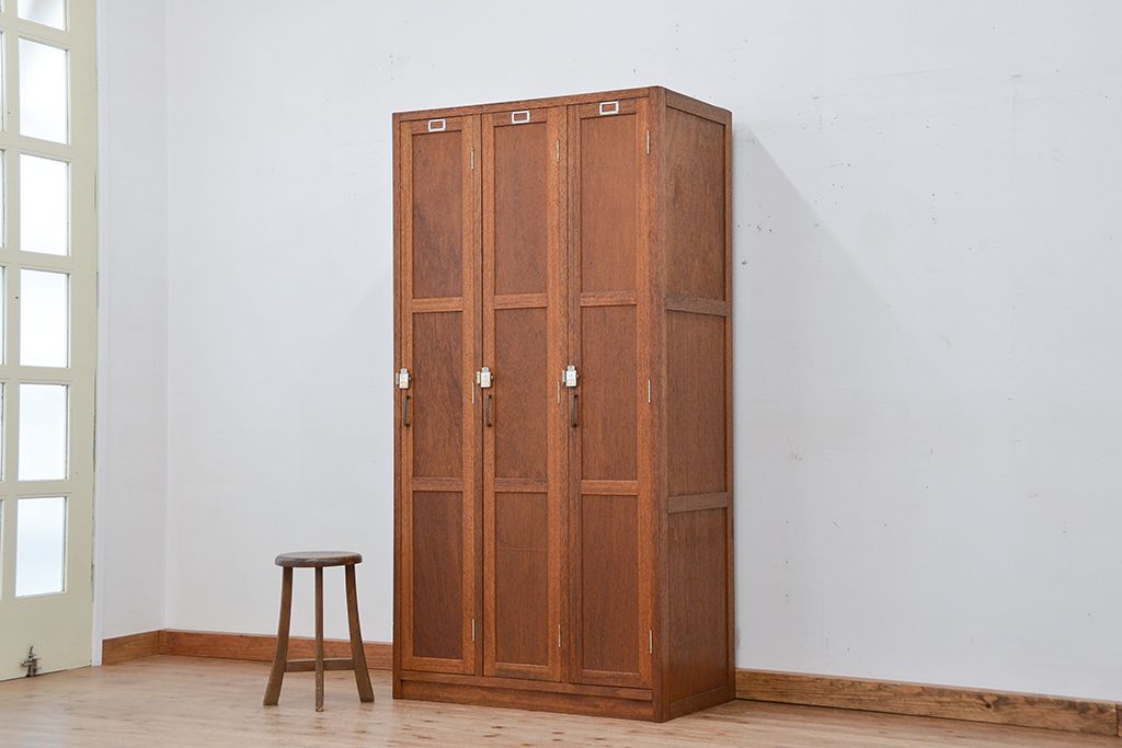 レトロ家具 昭和レトロ 1960年代シンプルなアンティーク三連
