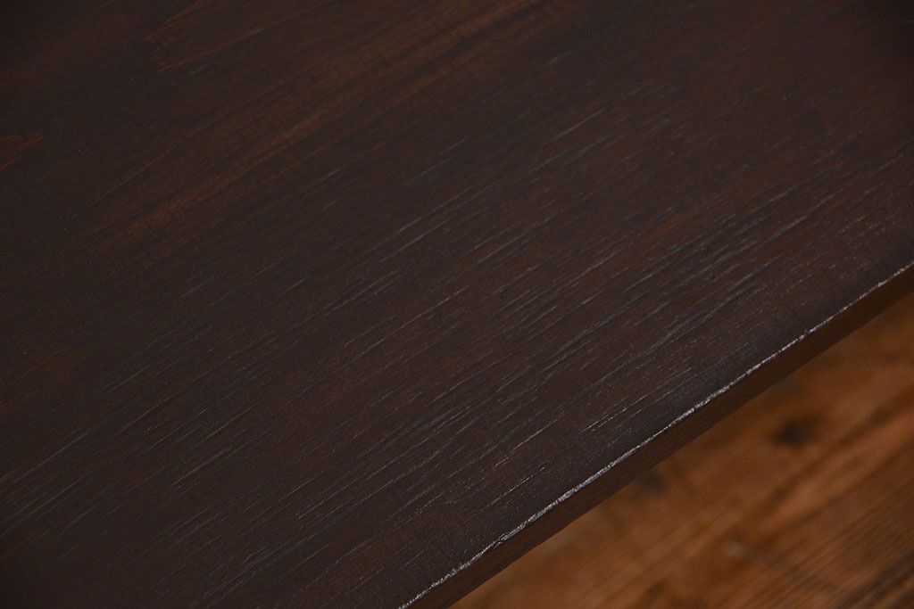 アンティーク家具　アンティーク 天板一枚板　使い込まれた古材天板の鉄脚センターテーブル(4)