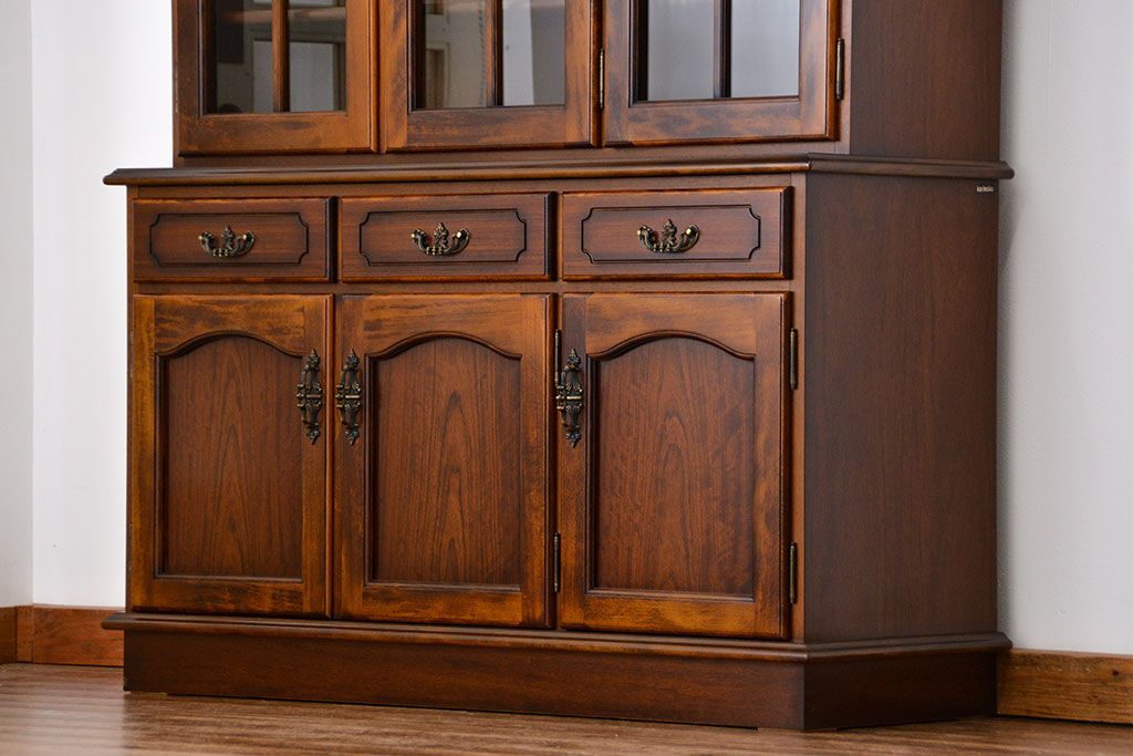 中古 カリモク コロニアルシリーズ 食器棚(カップボード) |ラフジュ工房