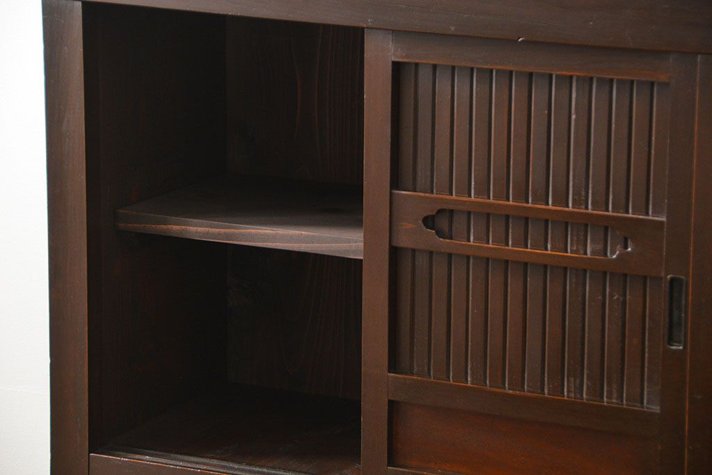 アンティーク家具　古民具・骨董 シンプルでモダンな三尺水屋箪笥(食器棚、収納棚)