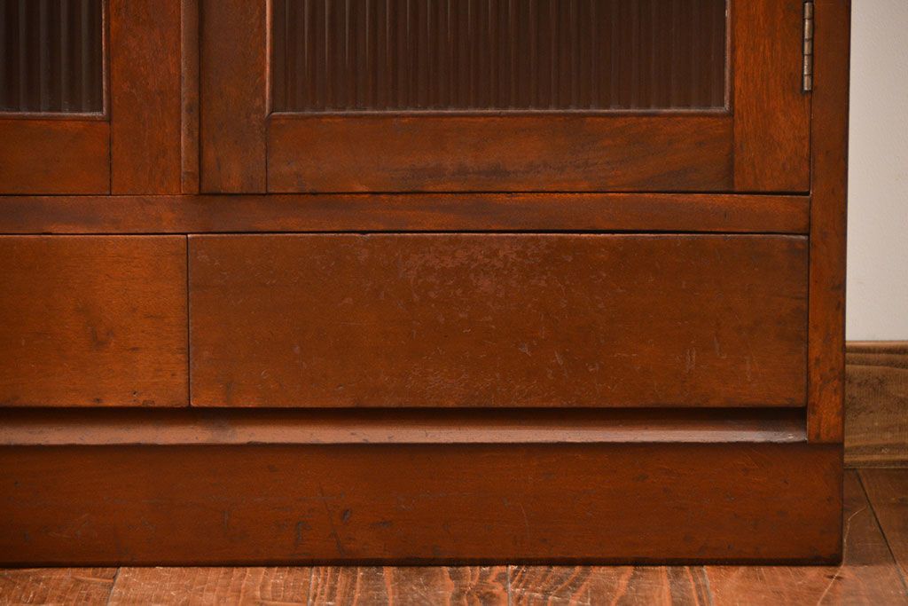 アンティーク家具　アンティーク　2杯引き出し付き古い木製の本箱