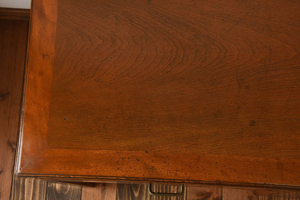 レトロ家具　和製アンティーク　シンプルで小ぶりな昭和レトロスタイルのアンティーク片袖机(デスク)