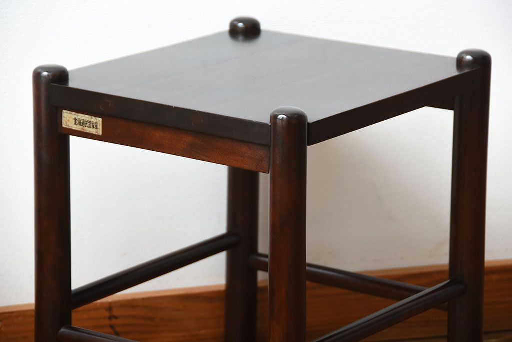 アンティーク雑貨　中古　北海道民芸家具　シンプルでモダンなサイドテーブル
