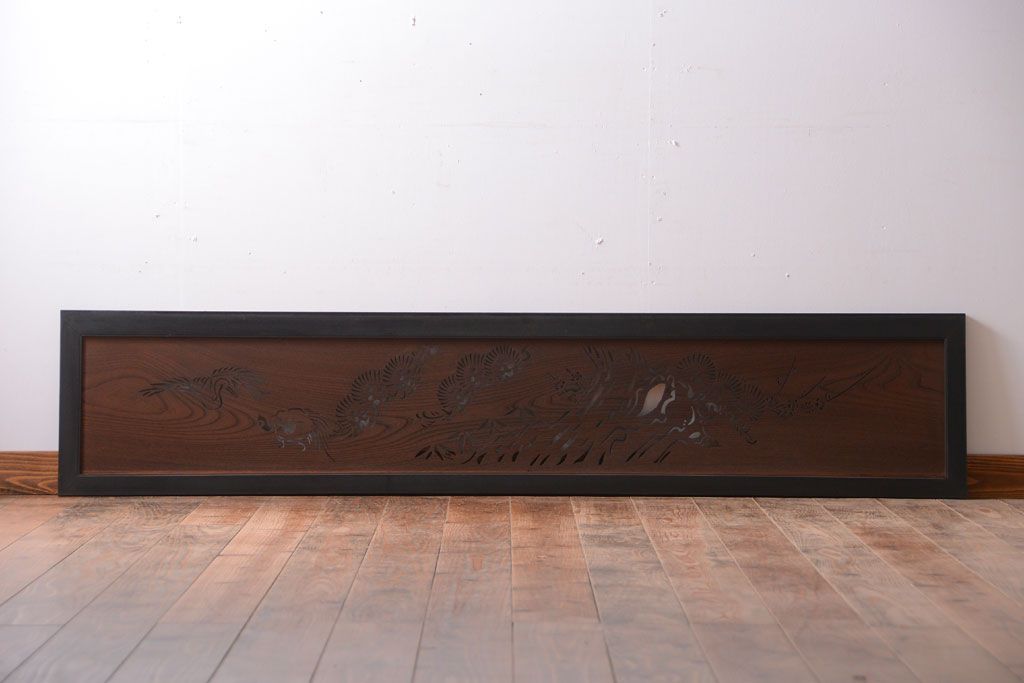 古民具・骨董　最高級品!透かし彫りが美しい欅一枚板の欄間