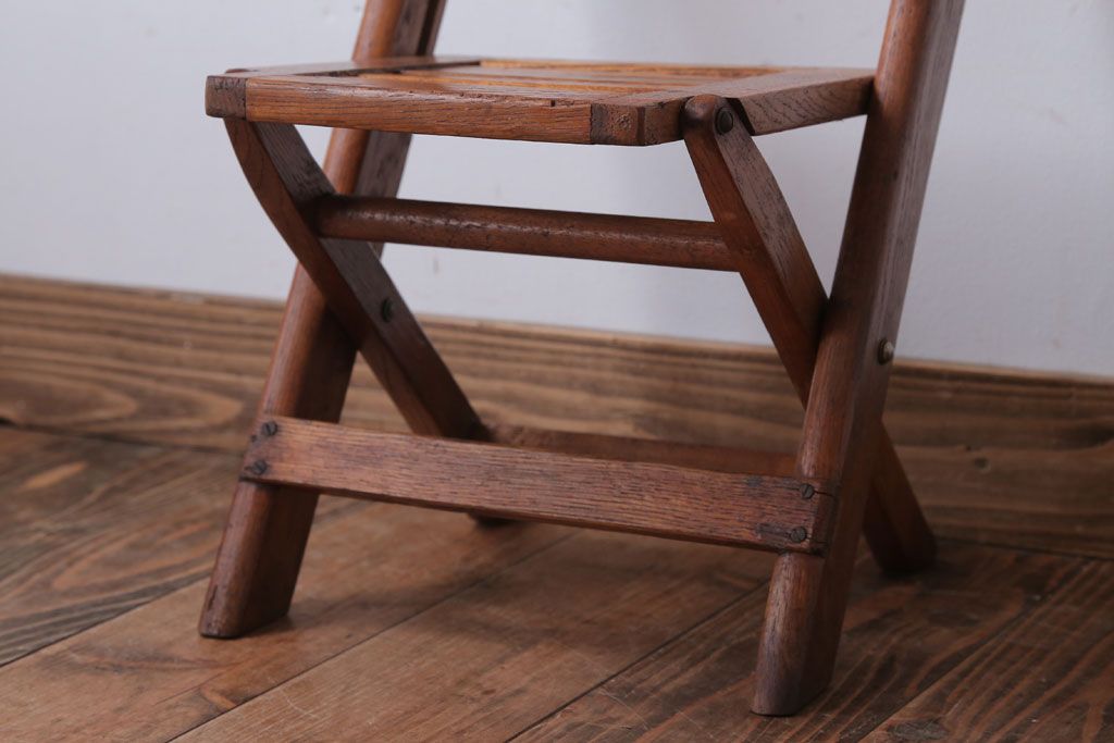 アンティーク家具　和製アンティーク　ナラ材の古いフォールディングチェア(折りたたみ椅子)