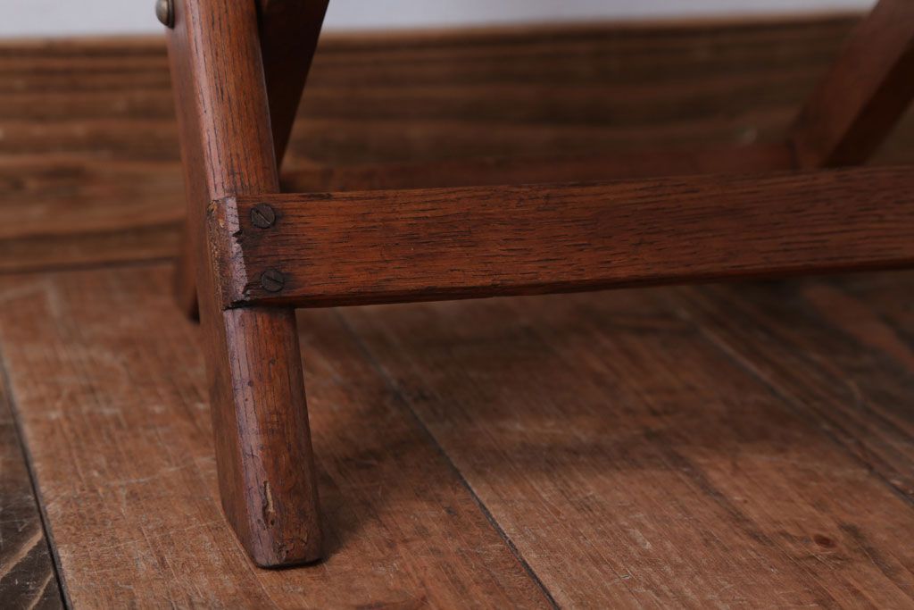 アンティーク家具　和製アンティーク　ナラ材の古いフォールディングチェア(折りたたみ椅子)