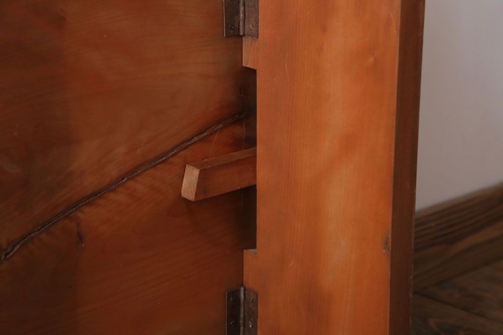アンティーク家具　和製アンティーク　古い木が味わい深い天板一枚板の裁ち板(2)