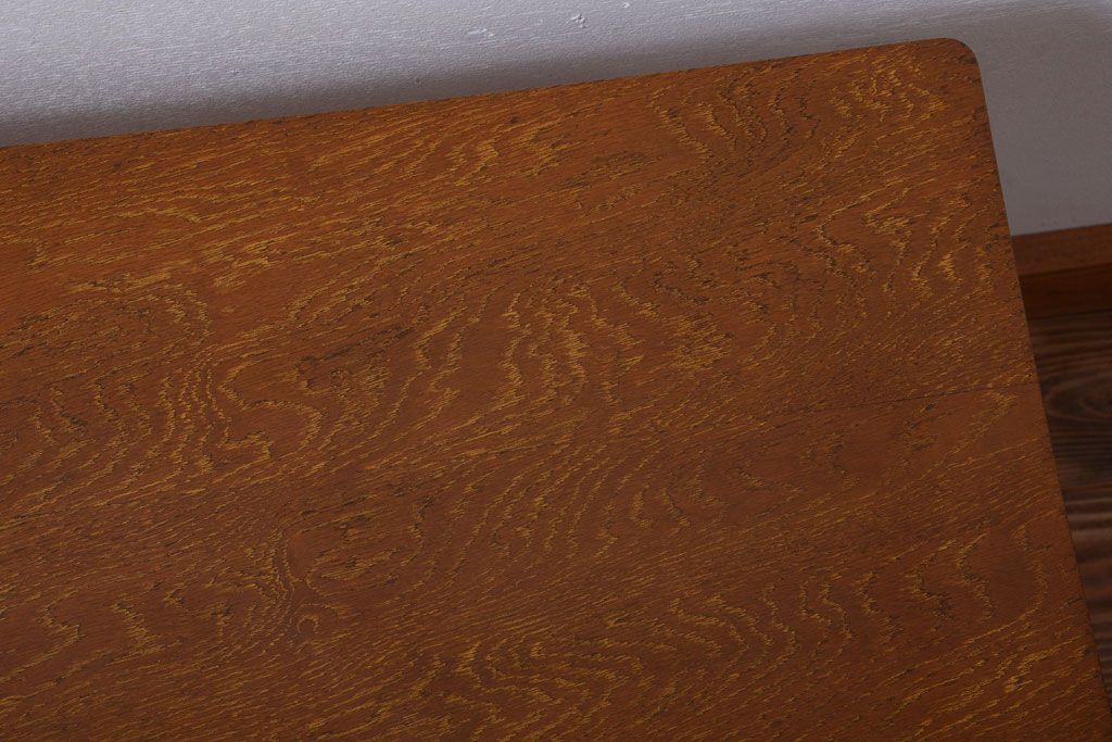 アンティーク家具　和製アンティーク　ラタン使用!ナラ材天板の古いサイドテーブル