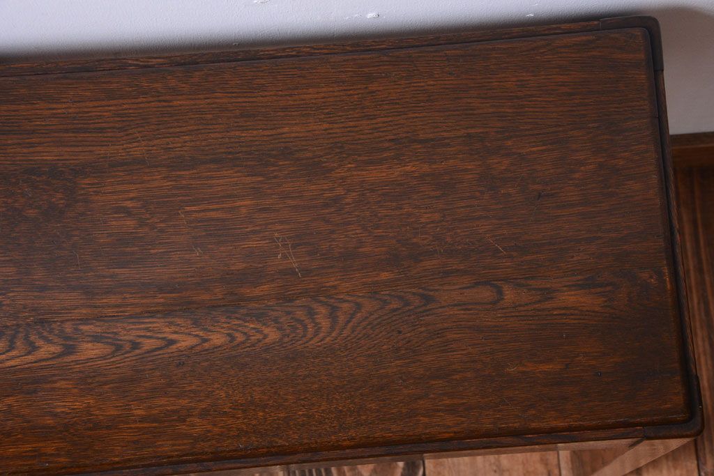 アンティーク家具　和製アンティーク　日本楽器(YAMAHA)製　ナラ材のサイドテーブル(飾り台)