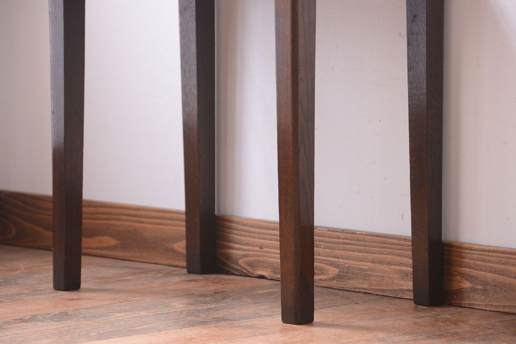 アンティーク家具　和製アンティーク　日本楽器(YAMAHA)製　ナラ材のサイドテーブル(飾り台)