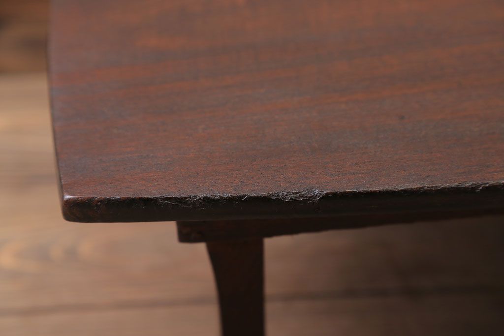 アンティーク雑貨　和製アンティーク　小ぶりな古い木製の角ちゃぶ台