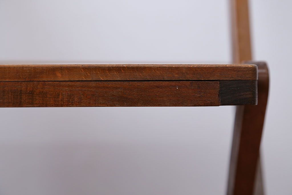 アンティーク家具　イギリスアンティーク　古い木製のフォールディングチェア2脚セット(1)