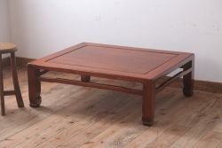アンティーク家具　和製アンティーク　総欅製の古い座卓(センターテーブル)