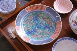 和製アンティーク　鶴と亀の図　縁起の良い図柄が魅力的な木製皿(漆器、和食器)6枚セット(2)