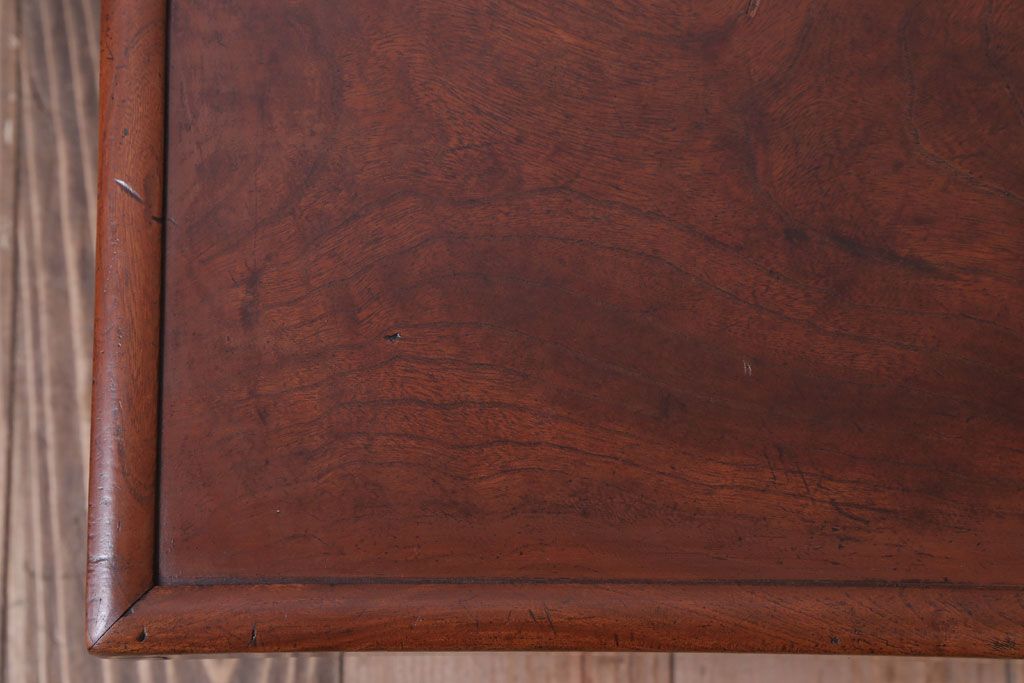 アンティーク家具　和製アンティーク　天板欅材一枚板!小さな角ちゃぶ台