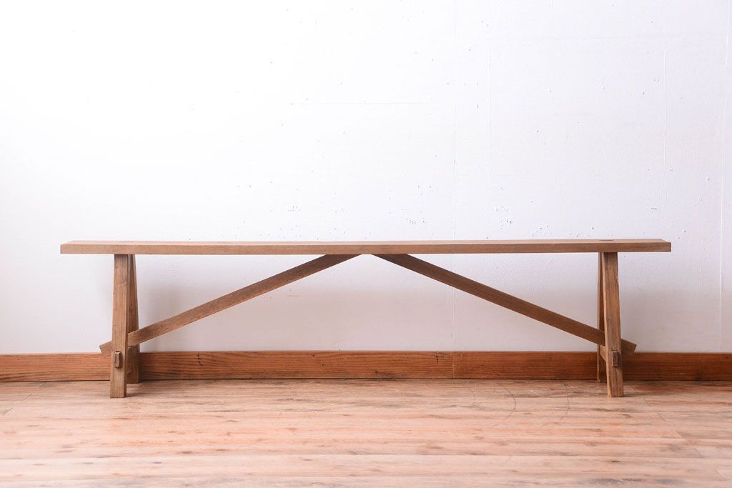 アンティーク家具　アンティーク　古い木味のシンプルな木製ベンチ