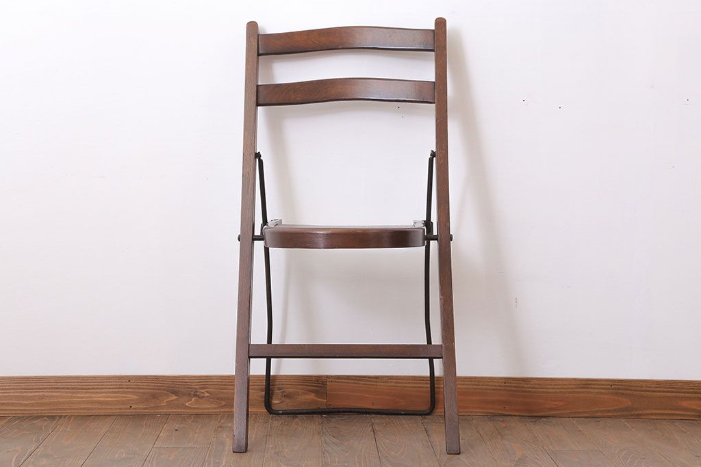 アンティーク家具　イギリスアンティーク　シンプルな折りたたみ椅子(フォールディングチェア)