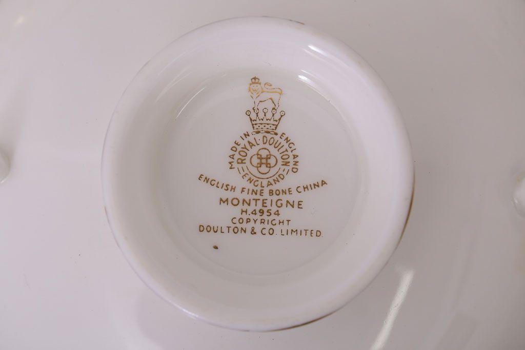 イギリスビンテージ　 ROYAL DOULTON(ロイヤルドルトン)　monteigne　スープカップトリオ3客セット(洋食器)