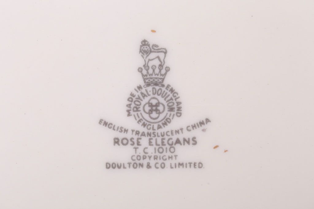 アンティーク雑貨　ROYAL DOULTON(ロイヤルドルトン)　ROSE ELEGANS(ローズ・エレガンス)　ディナープレート4枚セット(皿・洋食器)