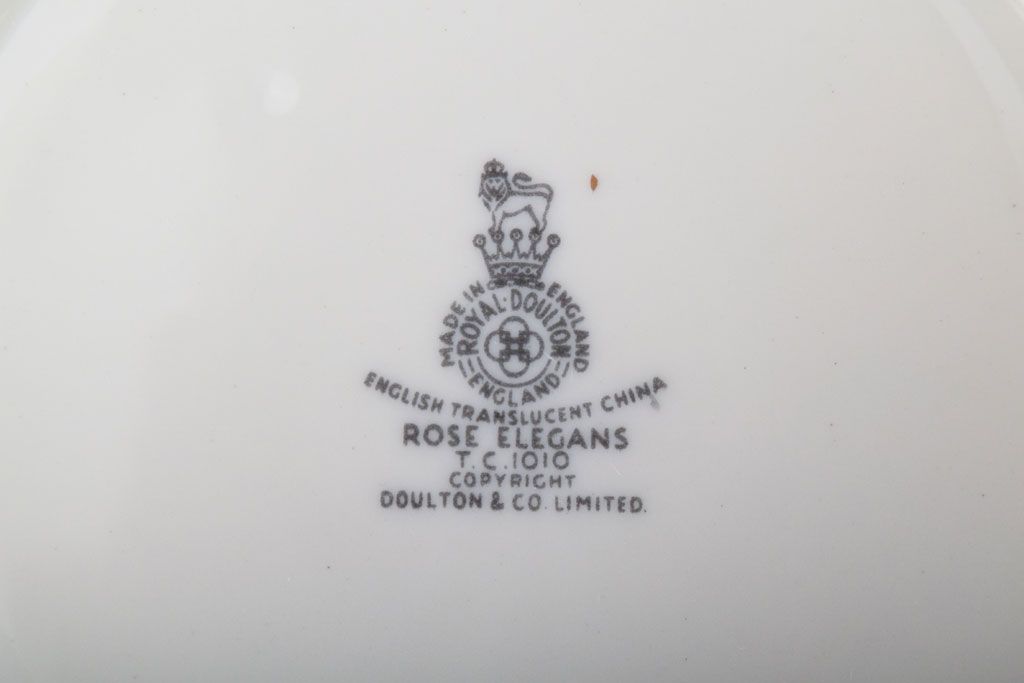 ROYAL DOULTON(ロイヤルドルトン)　ROSE ELEGANS(ローズ・エレガンス)　ティープレート4枚(皿・洋食器)